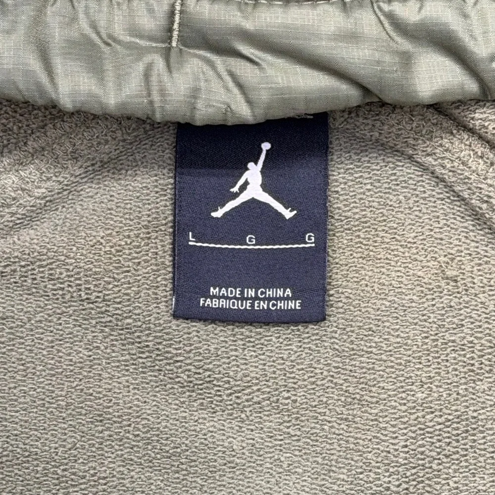 Nike Air Jordan 366765-305 Mens Large Full-Zip Olive Green Hooded‎ Jacket